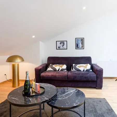 Apartment Opus *